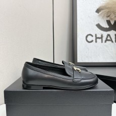 샤넬 초가을 심플 더블 C 로고 가죽 부츠 001-171467