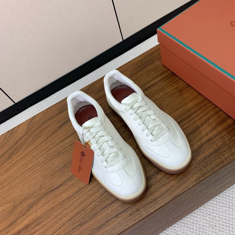 로로 피아나 커플 독일군 훈련화 001-172175