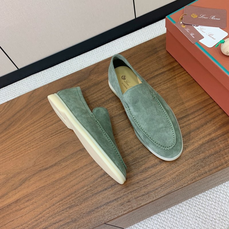 로로 피아나 남성 스웨이드 로퍼 001-172234