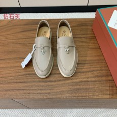 로로 피아나 빈티지 핸드 스티치 가죽 로퍼 001-172240