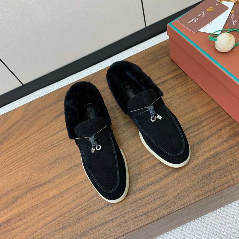 로로피아나 양모 로퍼 슈즈 001-172257