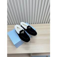 프라다 가을 겨울 울 칼라 로퍼 001-172279