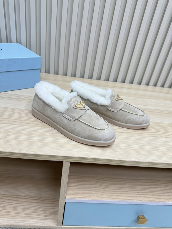 프라다 가을 겨울 울 칼라 로퍼 001-172281