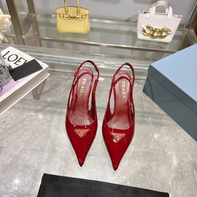 프라다 뾰족한 발가락 페이던트 하이힐 샌들 001-172391