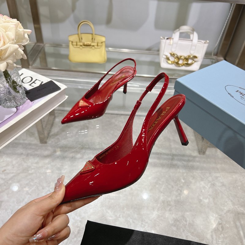 프라다 뾰족한 발가락 페이던트 하이힐 샌들 001-172391