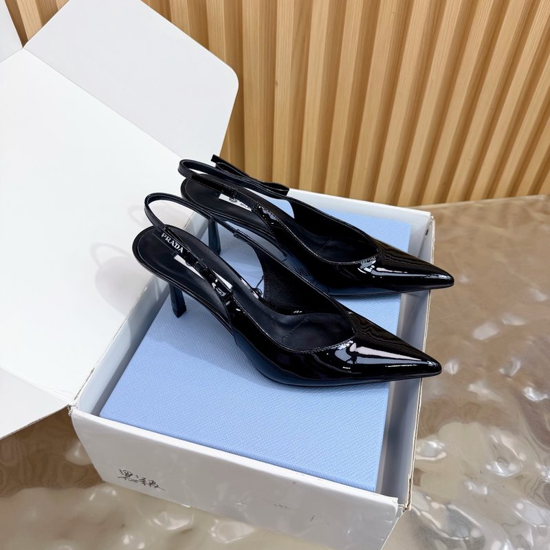 프라다 뾰족발가락 오픈토 하이힐 빈티지 룩 샌들 001-172482
