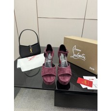 루부탱 양피 소재 레드솔 원스트랩 하이힐 001-172703