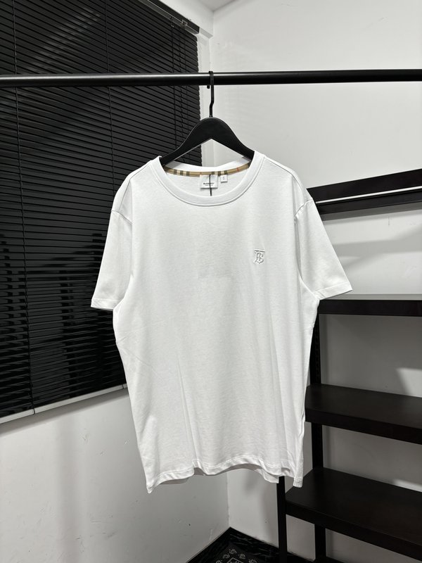 버버리 라운드넥 자수 반팔 티셔츠 001-172791