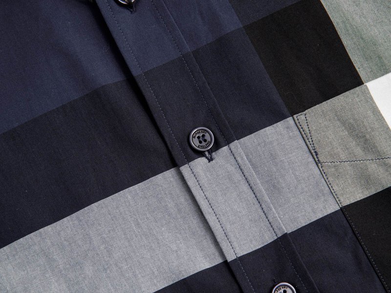 버버리 클래식 체크 반팔 셔츠 001-172905