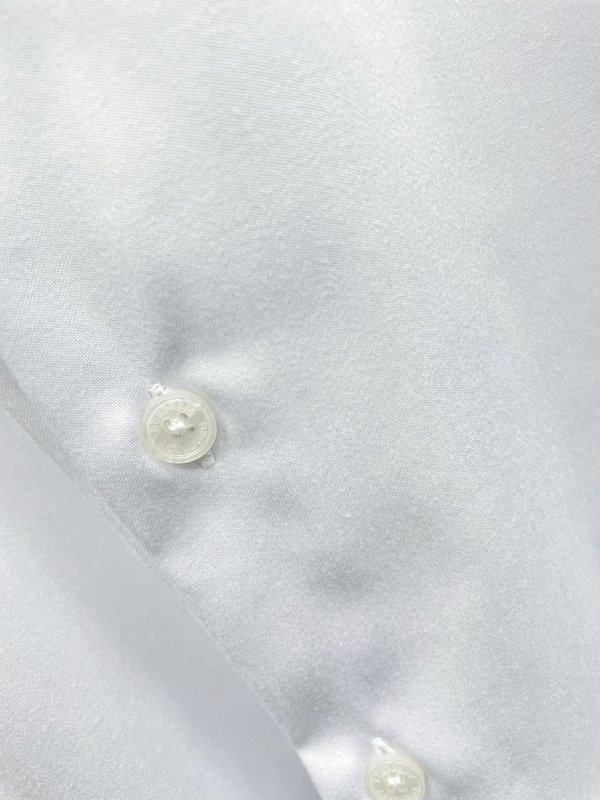 버버리 심플 엠블로더리 롱슬리브 셔츠 001-172935