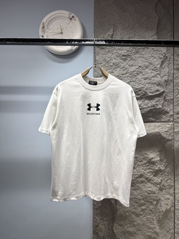 발렌시아가 콜라보 루즈핏 반팔 티셔츠 001-173189