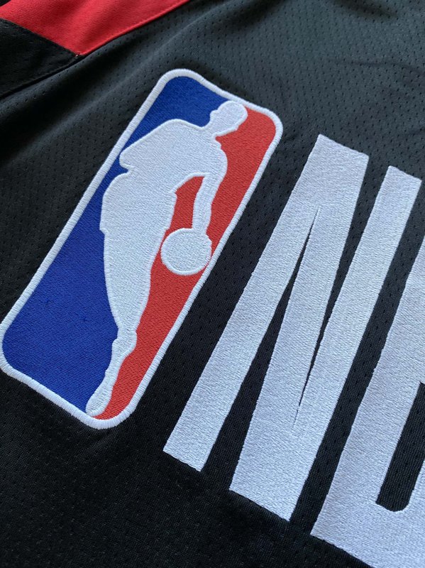 발렌시아가 NBA 콜라보 오버사이즈 티셔츠 001-173195