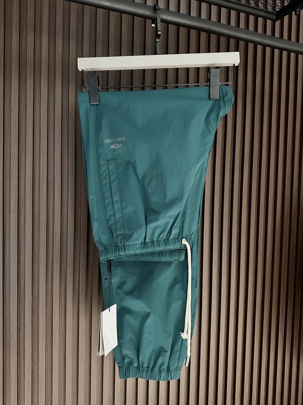 발렌시아가 스포츠 캐주얼 팬츠 001-173206