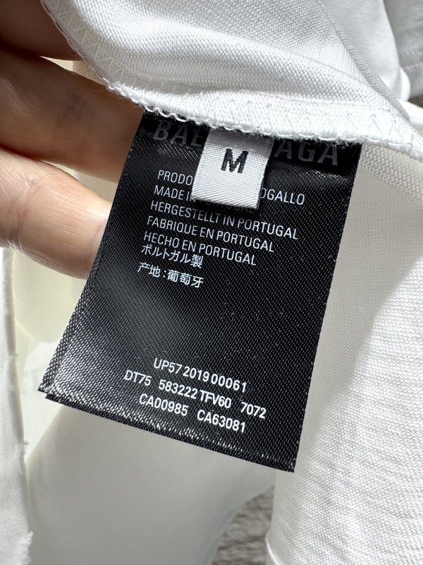 발렌시아가 프린트 로고 반팔 티셔츠 001-173223