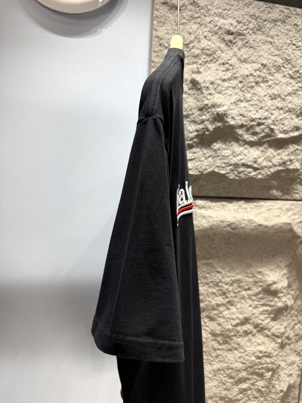 발렌시아가 자수 콜라 반팔 티셔츠 001-173235