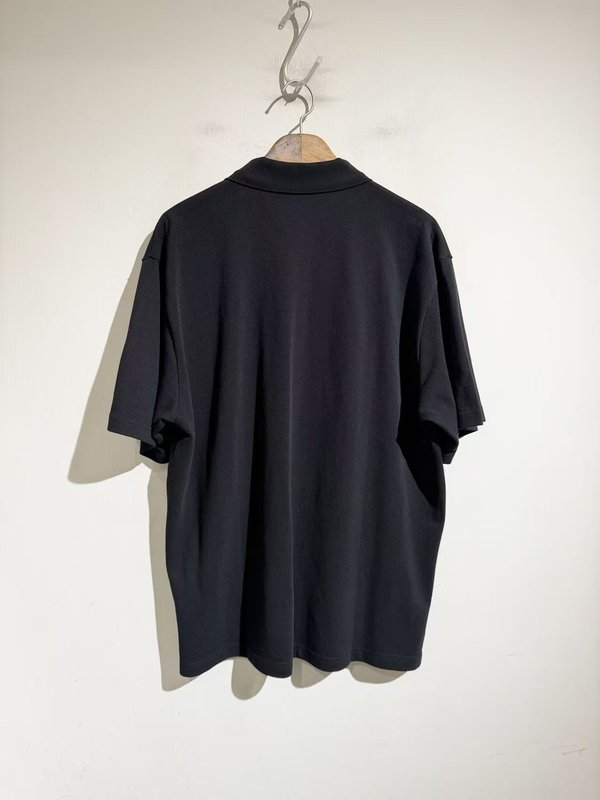 발렌시아가 블랙 로고 폴로 셔츠 001-173244