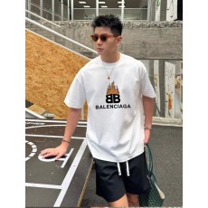 발렌시아가 유니섹스 면 프린팅 티셔츠 001-173253
