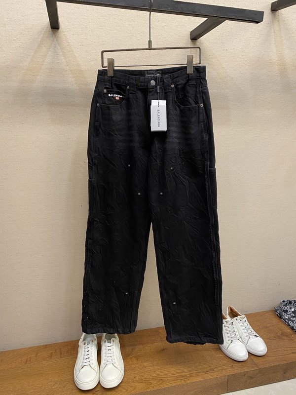 발렌시아가 워싱 빈티지 홀 스트레이트 핏 데님 팬츠 001-173347