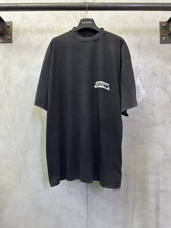 발렌시아가 로고 자수 반팔 티셔츠 001-173373