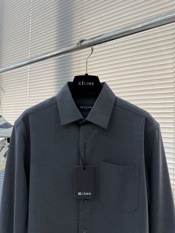 Kiton 남성 텐셀 코튼 칼라 롱슬리브 셔츠 001-173847