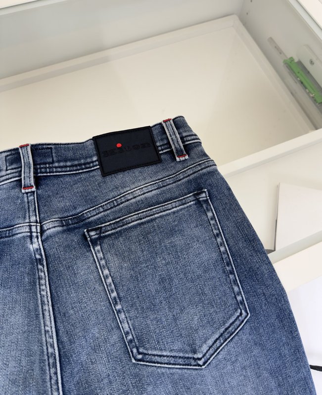 Kiton 남성 블루 워시 스트레이트 진 001-173850