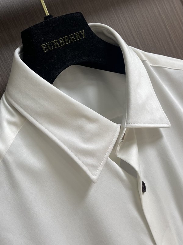 Kiton 단색 긴팔 셔츠 001-173853