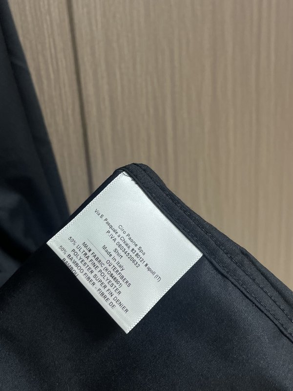 Kiton 남성 솔리드 컬러 긴팔 셔츠 001-173854