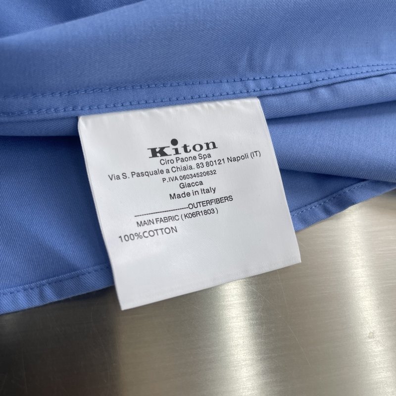Kiton 남성 면 소재 자수 칼라 긴팔 셔츠 001-173875