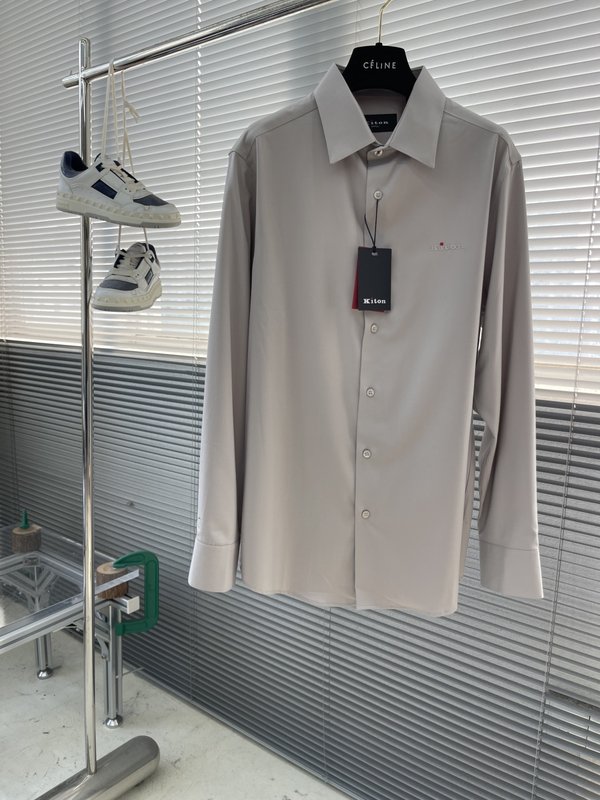 Kiton 남성 면 소재 자수 칼라 긴팔 셔츠 001-173877