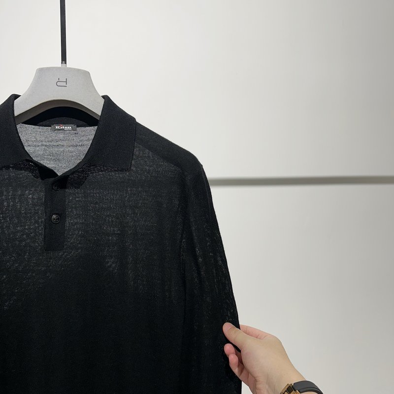 Kiton 올리브 블랙 울 폴로 니트 001-173881