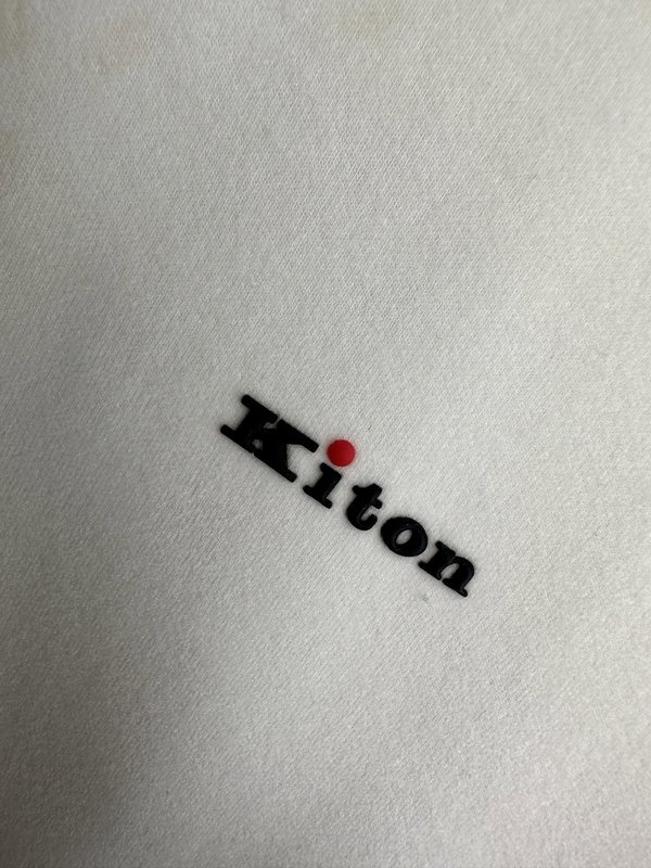 Kiton 가을 겨울 신상 텐셀 데론 니트 티셔츠 001-173888