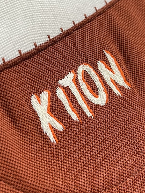 Kiton 남성 하프 지퍼 니트 폴로 셔츠 001-173897