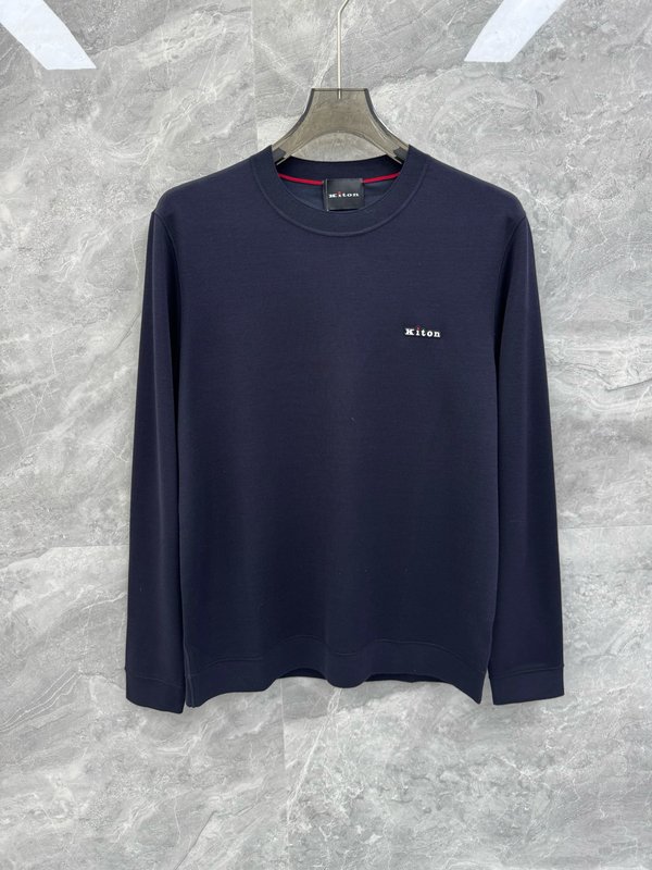 Kiton 남성 프리미엄 미니멀 로고 니트 긴팔 001-173953