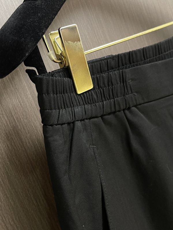 Kiton 빈티지 캐주얼 슬랙스 남성용 001-173975