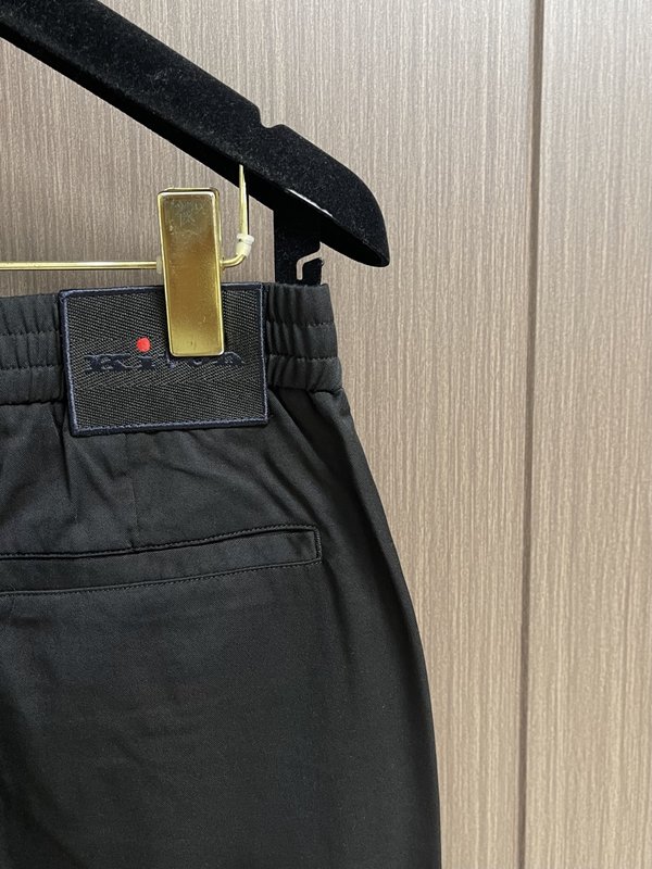 Kiton 빈티지 캐주얼 슬랙스 남성용 001-173975