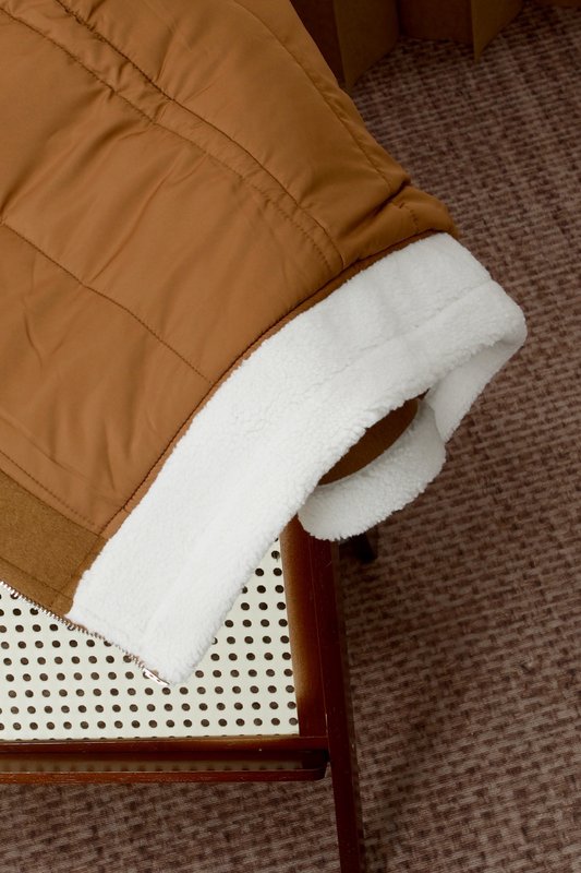 Kiton 남성 울 혼방 캐시미어 셔츠 칼라 패딩 자켓 001-174044