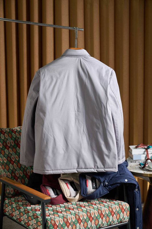 Kiton 남성용 경량 보온 패딩 재킷 001-174050
