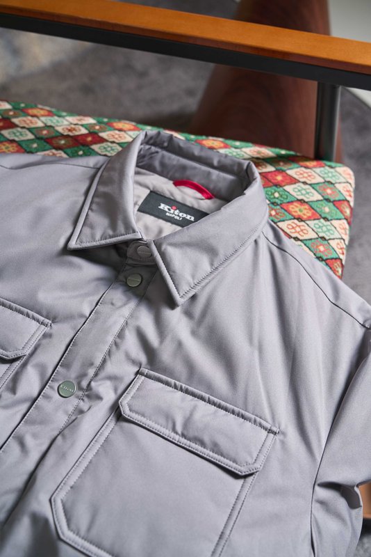 Kiton 남성용 경량 보온 패딩 재킷 001-174050