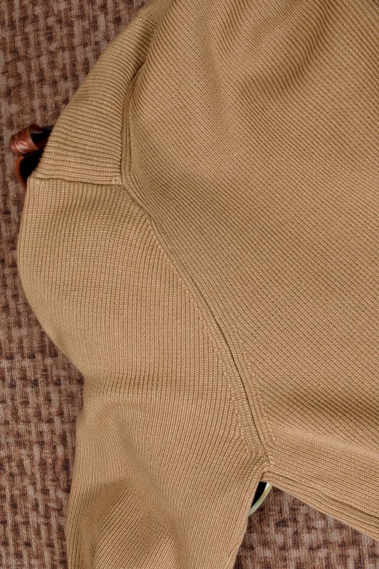Kiton 남성 V 넥 코튼 카디건 니트 001-174054
