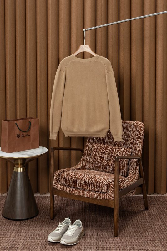 Kiton 남성 V 넥 코튼 카디건 니트 001-174054