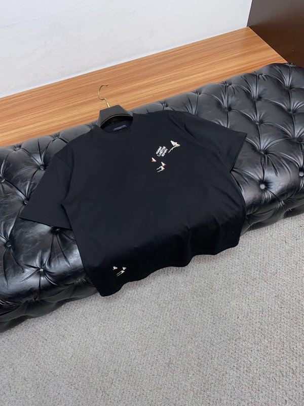 루이비통 남성 패션 캐주얼 반팔 티셔츠 001-174239