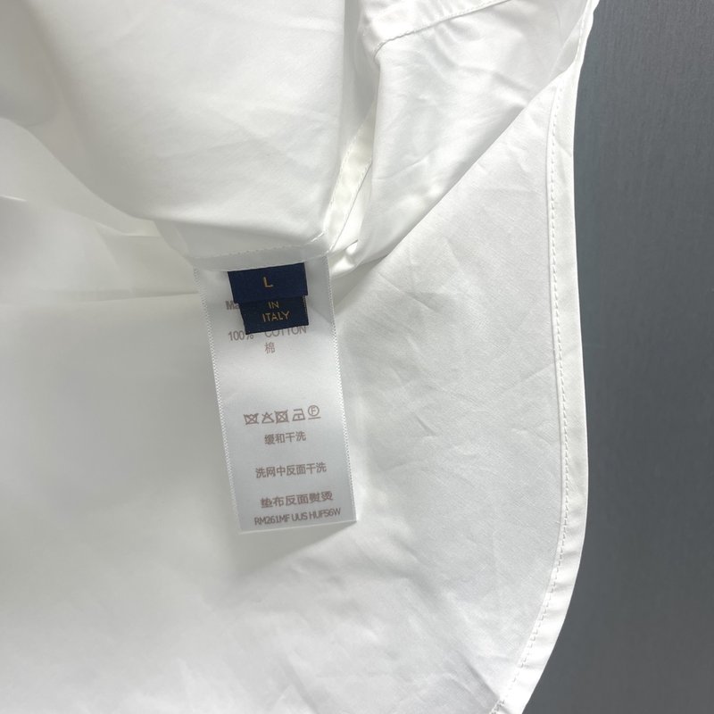 루이비통 롱슬리브 로고 셔츠 001-174305