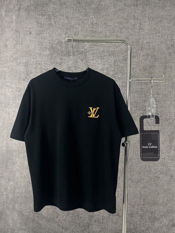 루이비통 클래식 로고 라운드 티셔츠 001-174330
