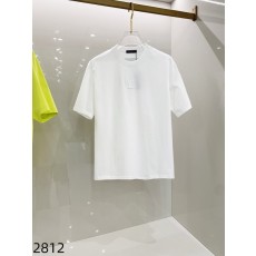 루이비통 남성 라운드넥 반팔 티셔츠 001-174393