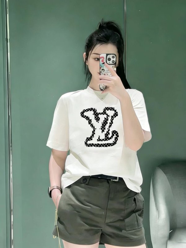 루이비통 라운드넥 반팔 티셔츠 001-174398