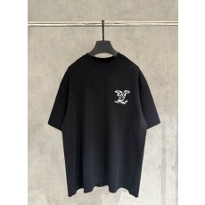 루이비통 자수 루즈핏 반팔 티셔츠 001-174513