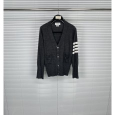 톰브라운 4 라인 울 카디건 001-174695
