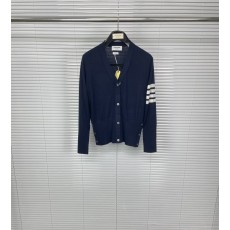 톰브라운 클래식 4 바인딩 울 카디건 001-174841