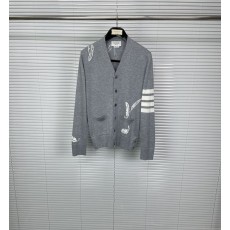 톰브라운 나뭇잎 깃털 자카드 V 니트 가디건 001-174883