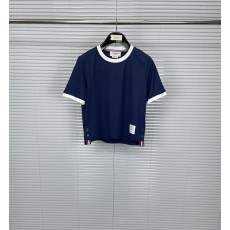 톰브라운 컬러 블록 반팔 티셔츠 스커트 001-175007